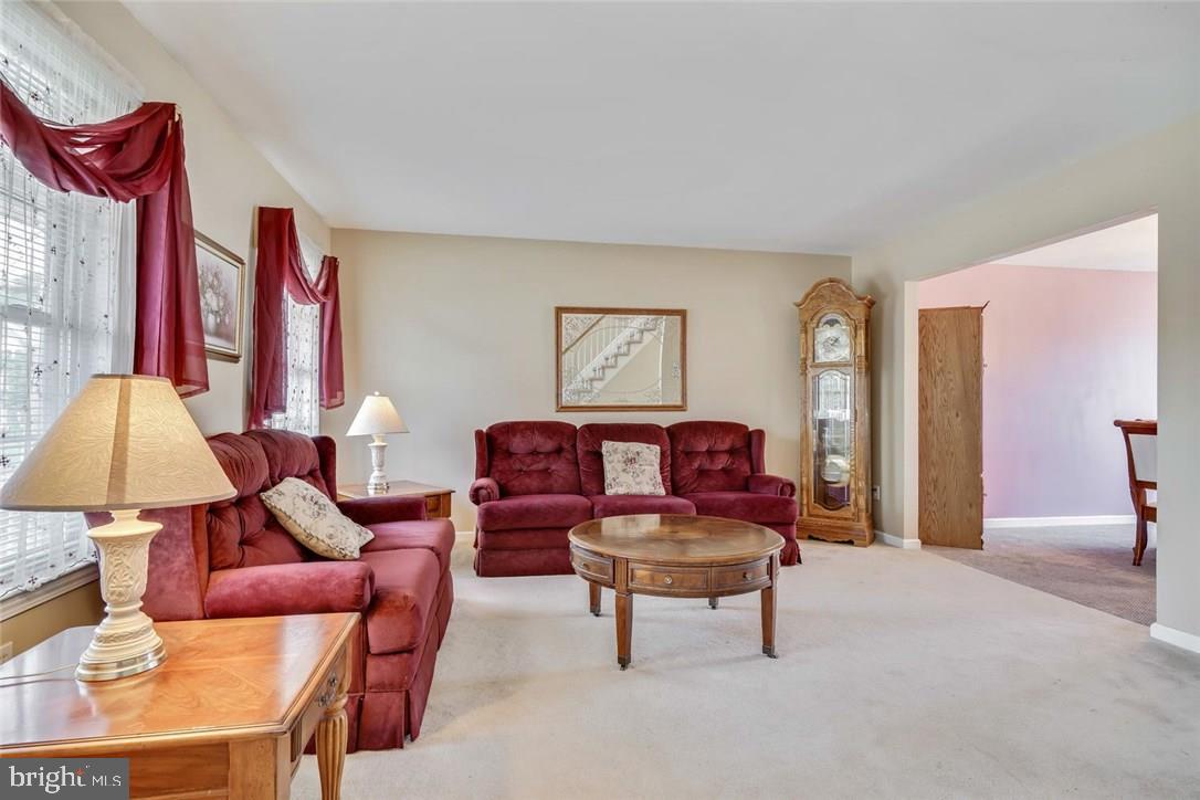392 Leeward Road Manahawkin, NJ 08050 - Photo 4 of 34