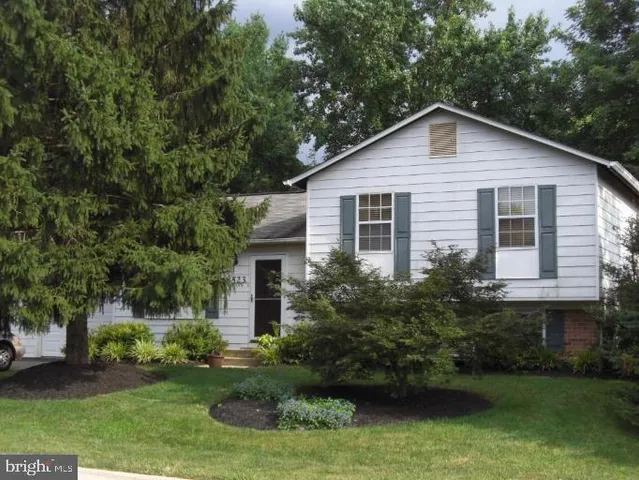 $3,200 | 18523 Mountain Laurel Terrace, Gaithersburg, MD 20879
