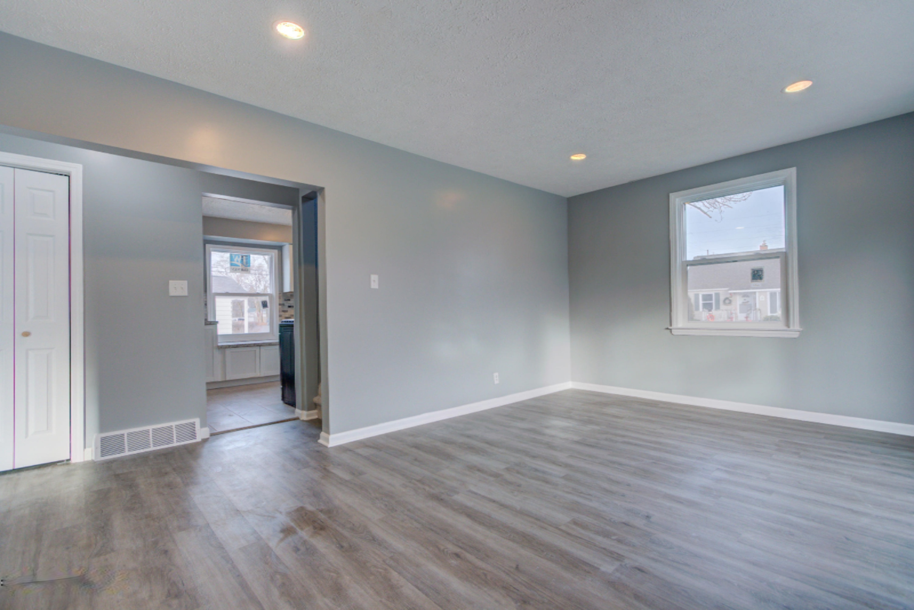 2601 Liberty Road Muskegon, MI 49441 - Photo 10 of 49 2601 Liberty St (10 of 51)