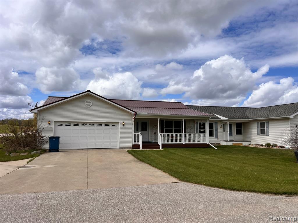 320 Roller Way Mayville, MI 48744 - Photo 1 of 36