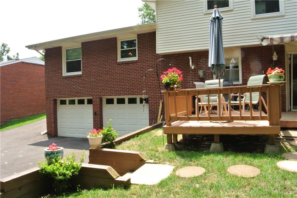 255 Foxcroft Road Pittsburgh, PA 15220 - Photo 23 of 24 Gallery Image 23