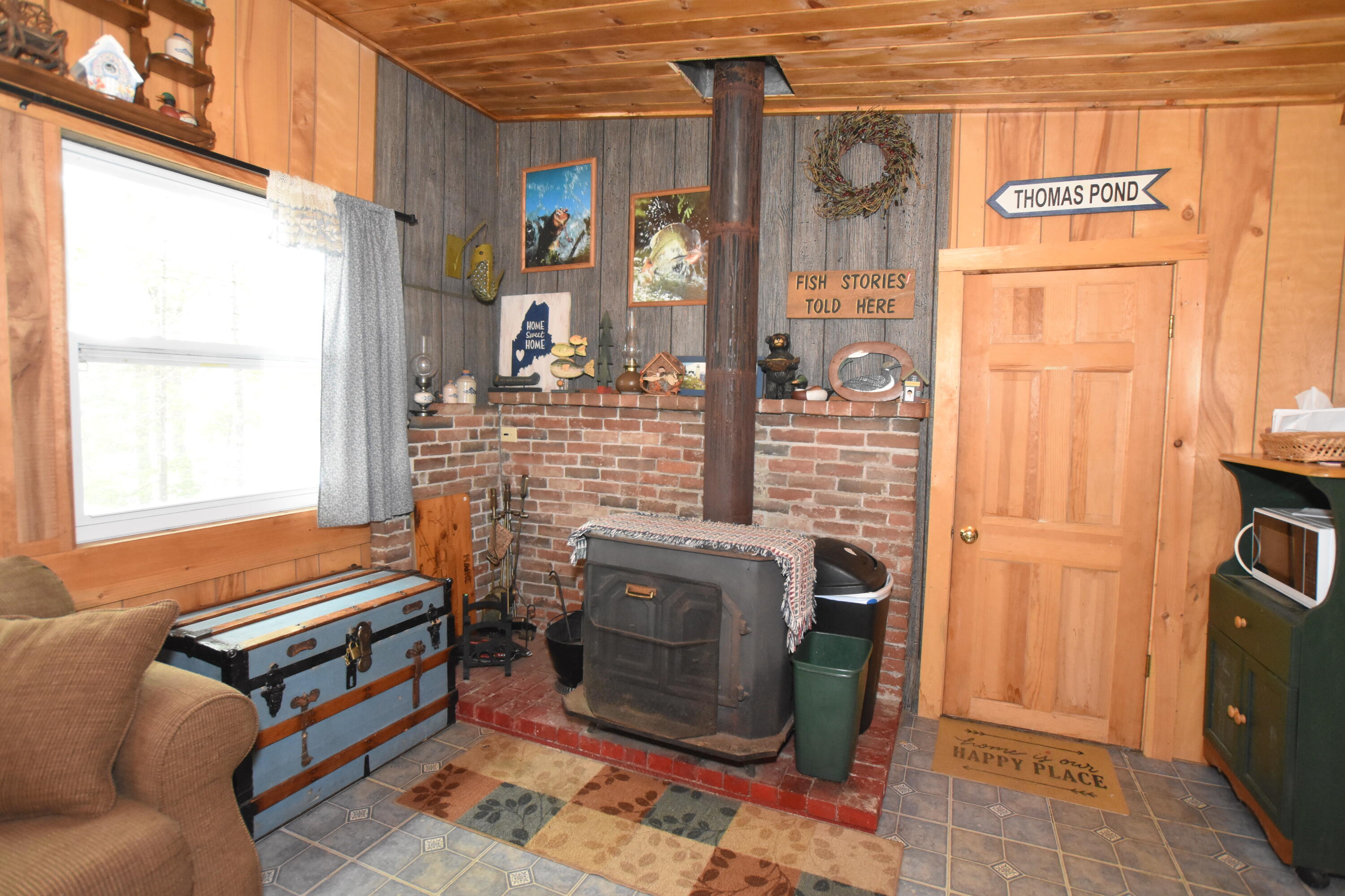 3 Shore Road Raymond, ME 04071 - Photo 25 of 25 Stove