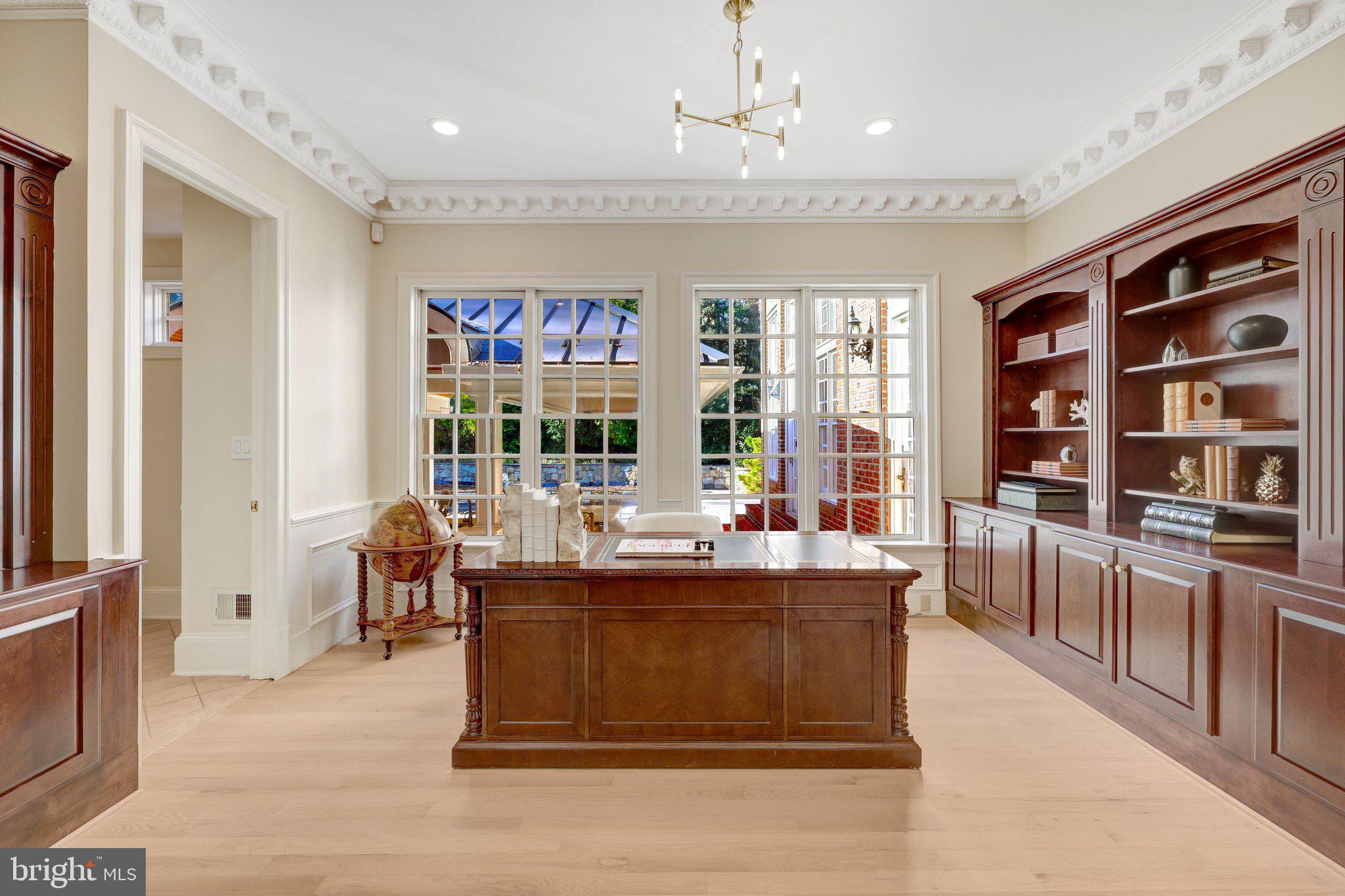 1106 Mill Ridge McLean, VA 22102 - Photo 24 of 85