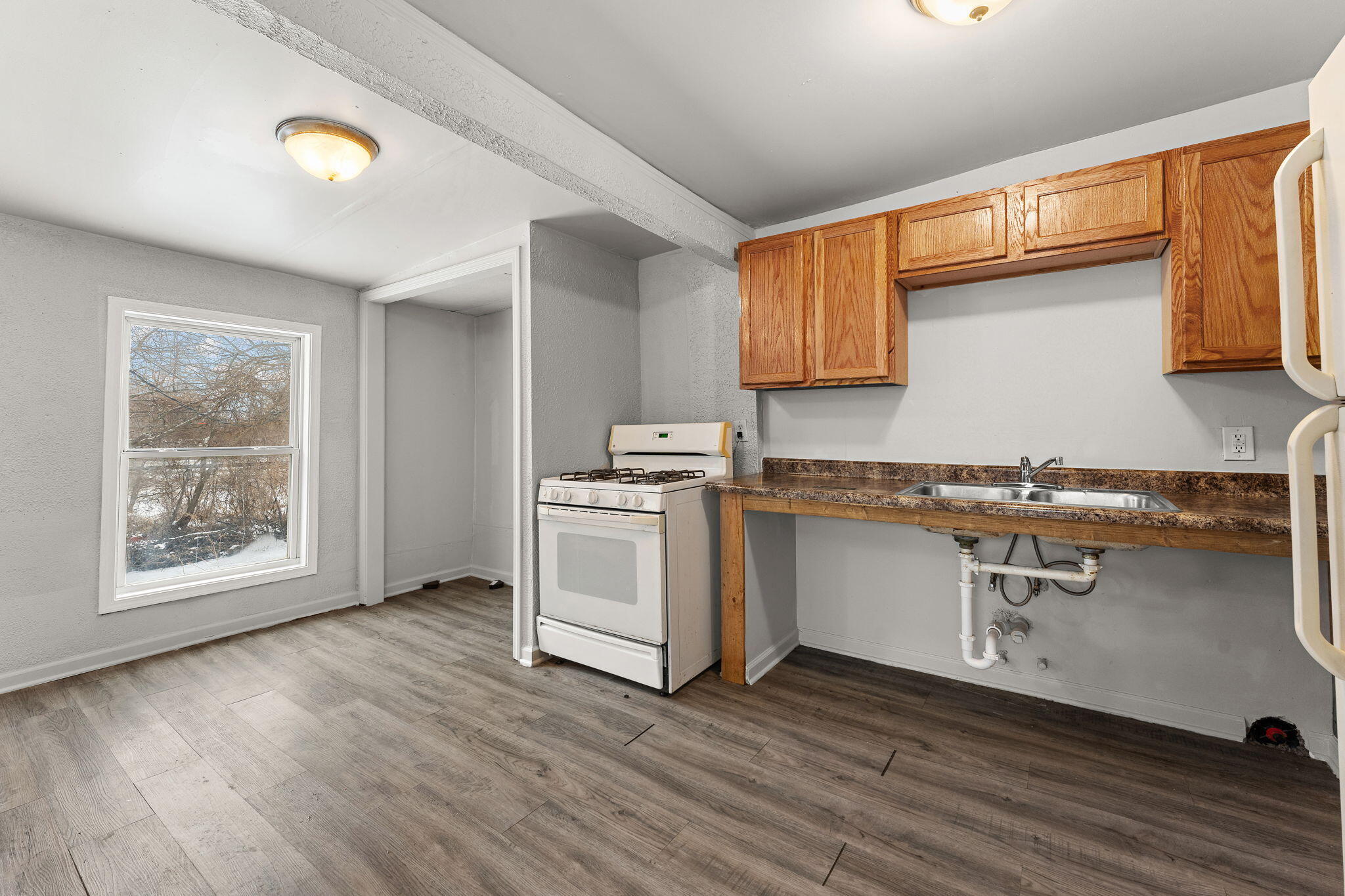 4079 Missouri Street Hobart, IN 46342 - Photo 12 of 15 2048x1365