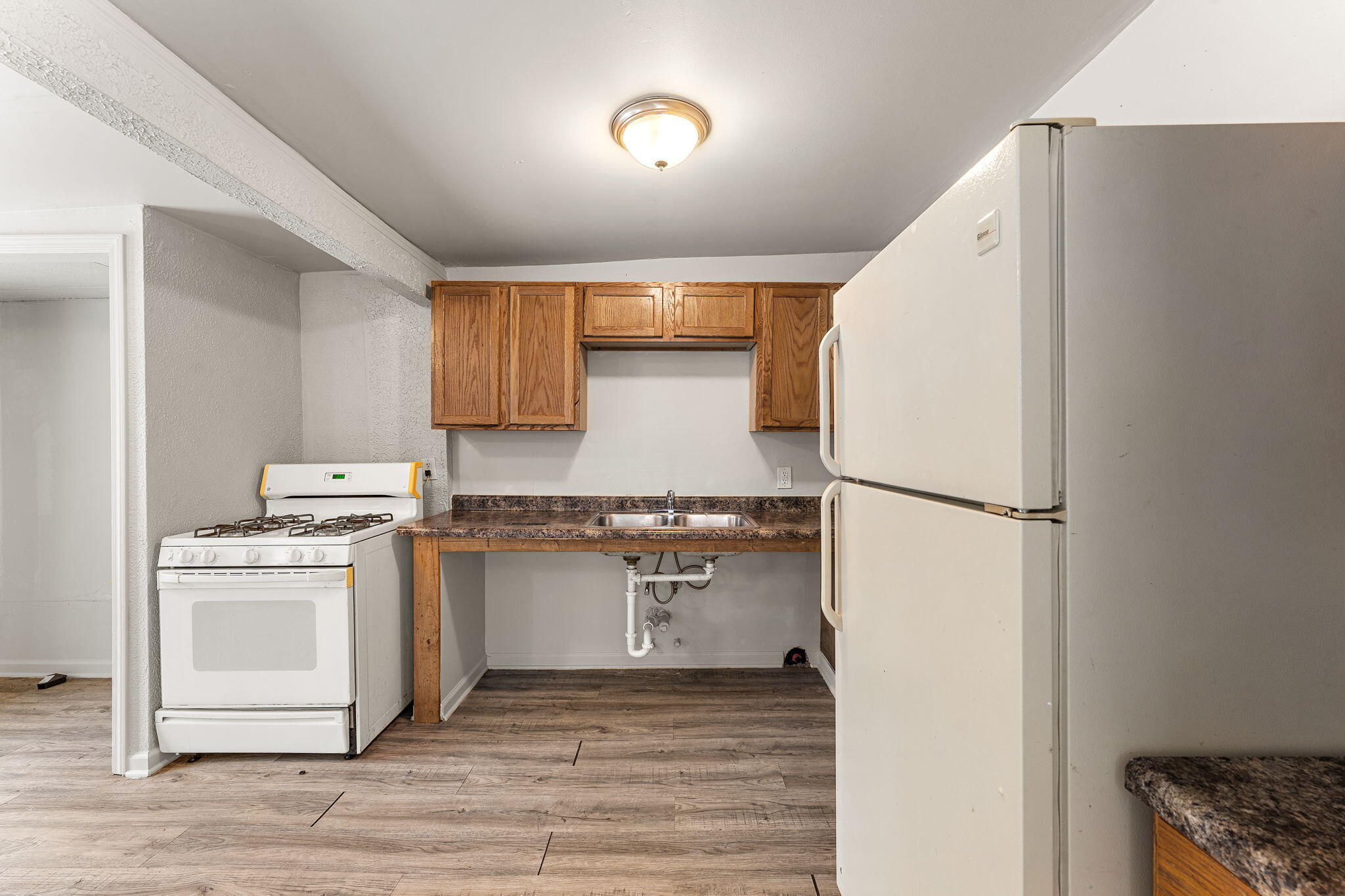 4079 Missouri Street Hobart, IN 46342 - Photo 10 of 15 2048x1365