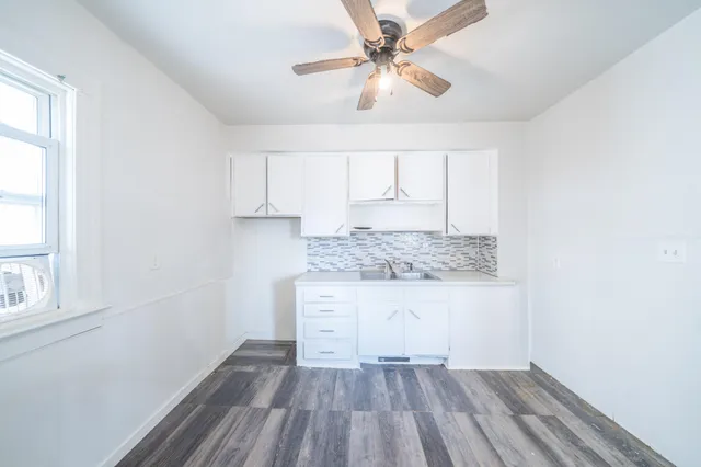 $215,000 | 2656 10th Street, Wyandotte, MI 48192