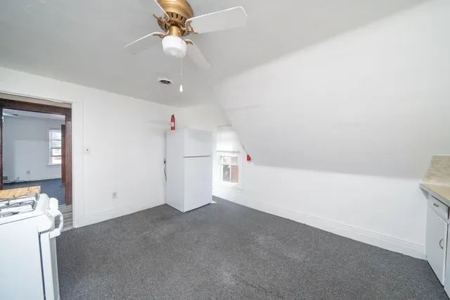 $215,000 | 2656 10th Street, Wyandotte, MI 48192