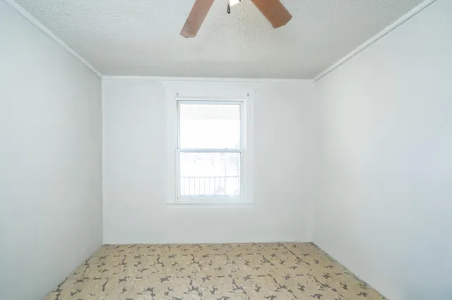 $215,000 | 2656 10th Street, Wyandotte, MI 48192