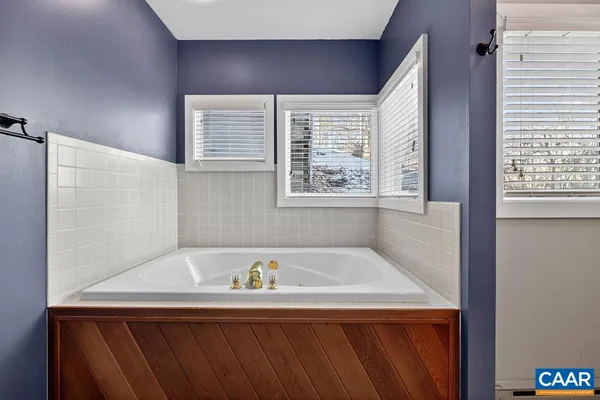 $415,000 | 1710 High Ridge, Roseland, VA 22967