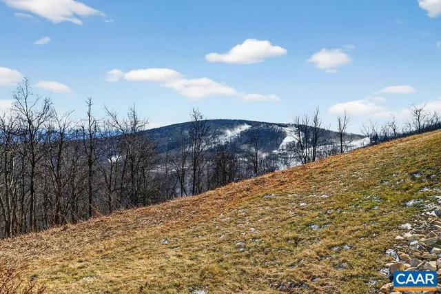 $430,000 | 1710 High Ridge, Roseland, VA 22967