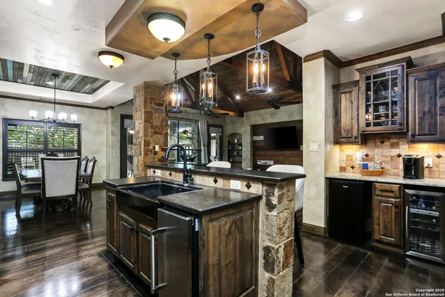 $600,000 | 303 Schneider Street, Poth, TX 78147