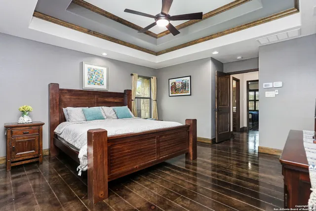 $600,000 | 303 Schneider Street, Poth, TX 78147