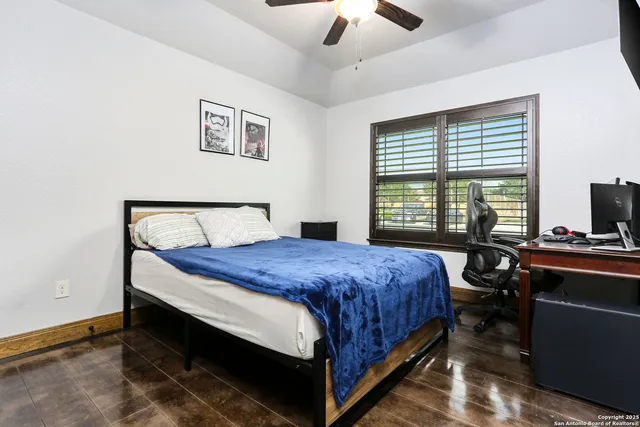 $600,000 | 303 Schneider Street, Poth, TX 78147