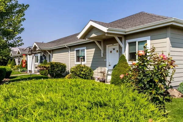 $660 | 10700 Emily Drive, Unit 50, La Grande, OR 97850