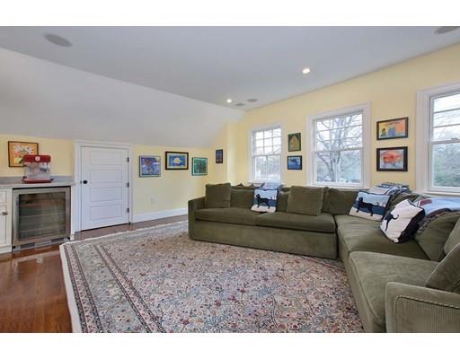 33 Kingsbury Road Newton, MA 02467 - Photo 16 of 23 a living room with furniture and a wooden floor