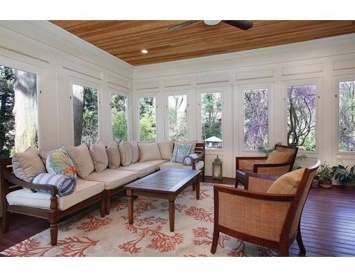 33 Kingsbury Road Newton, MA 02467 - Photo 9 of 23 a living room with furniture and wooden floor