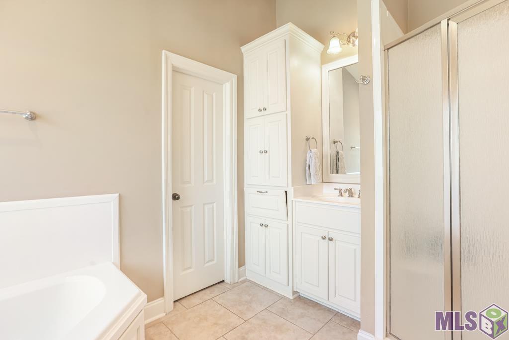 8814 Foxgate Drive Baton Rouge, LA 70809 - Photo 20 of 30 Gallery Image 20