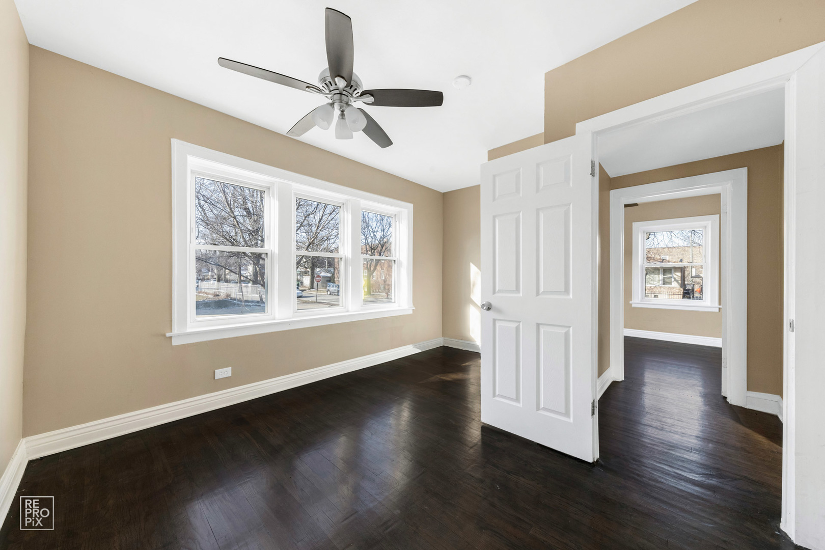 2248 West Marquette Road Chicago, IL 60636 - Photo 3 of 11 Gallery Image 3