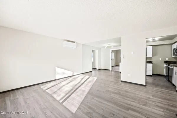 $559,000 | 11448 West Meadowview Lane, Nine Mile Falls, WA 99026