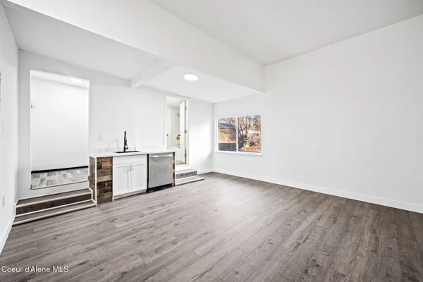 $559,000 | 11448 West Meadowview Lane, Nine Mile Falls, WA 99026