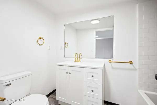 $559,000 | 11448 West Meadowview Lane, Nine Mile Falls, WA 99026