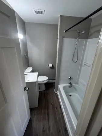 $2,750 | 35 South Street, Unit 3, Claremont, NH 03743