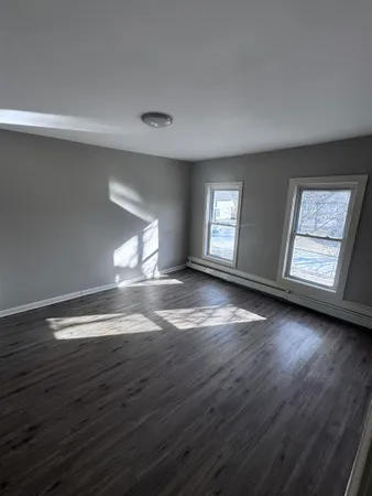 $2,750 | 35 South Street, Unit 3, Claremont, NH 03743