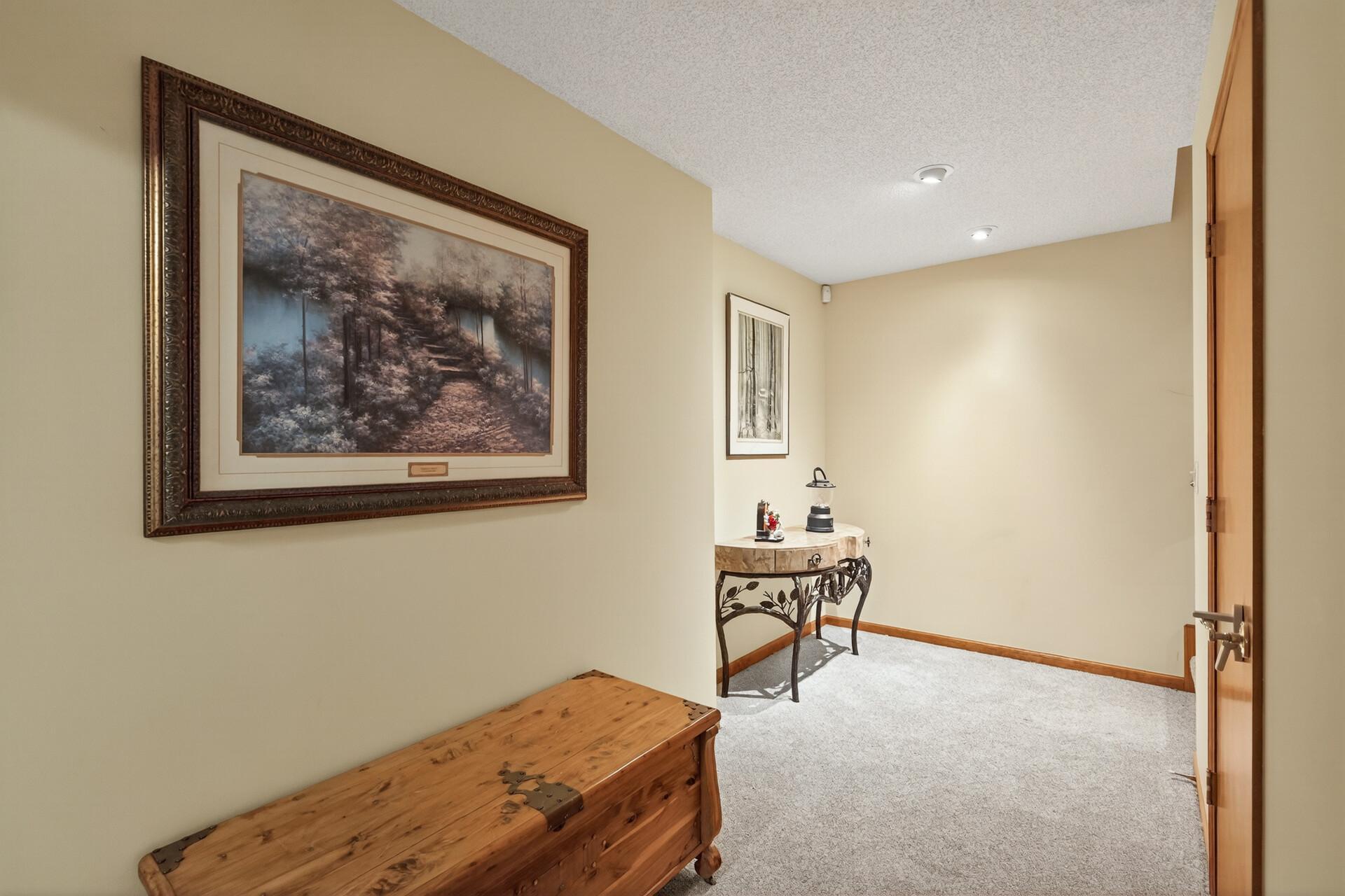 11820 Bren Road Minnetonka, MN 55343 - Photo 33 of 45