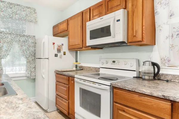 $385,000 | 255 East Broadway, Reardan, WA 99029