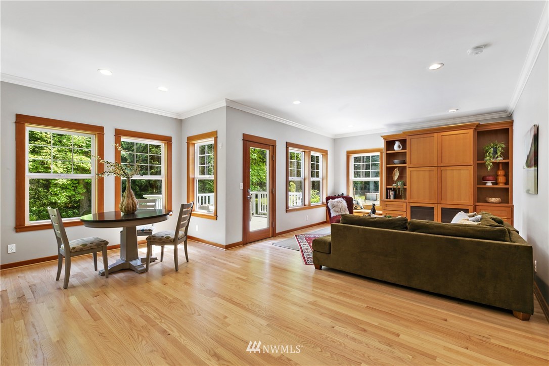 12144 Kallgren Road Northeast Bainbridge Island, WA 98110 - Photo 12 of 39