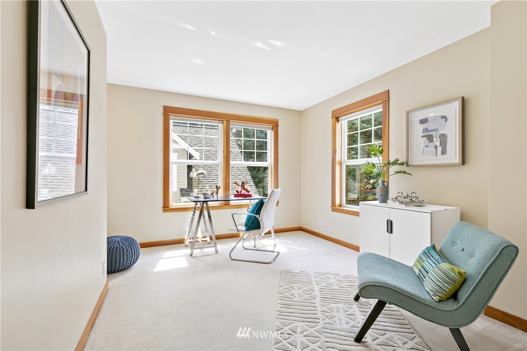 12144 Kallgren Road Northeast Bainbridge Island, WA 98110 - Photo 25 of 39