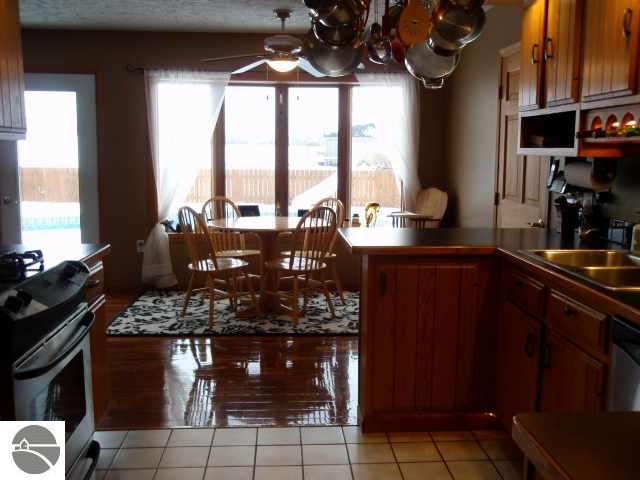 1223 Hoch Road Traverse City, MI 49696 - Photo 12 of 25 1722213-11.JPG