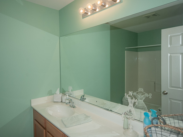 3435 Helene Rieder Drive Montgomery, IL 60538 - Photo 25 of 33