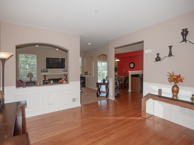 3435 Helene Rieder Drive Montgomery, IL 60538 - Photo 5 of 33