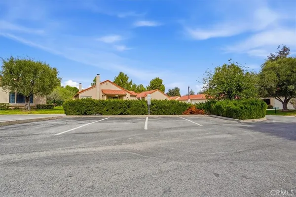 $456,500 | 19950 Avenue Of The Oaks, Newhall, CA 91321