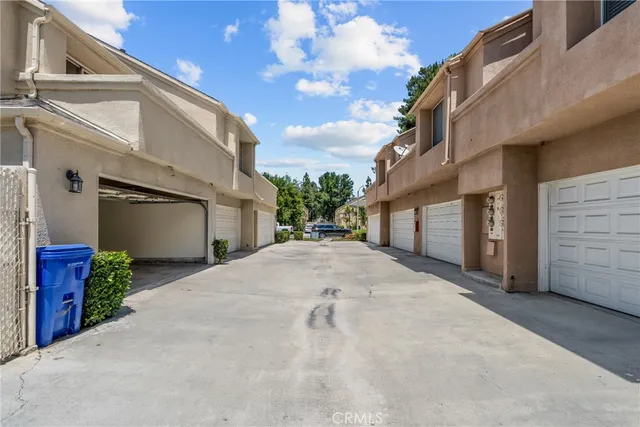 a view of a house with a garage