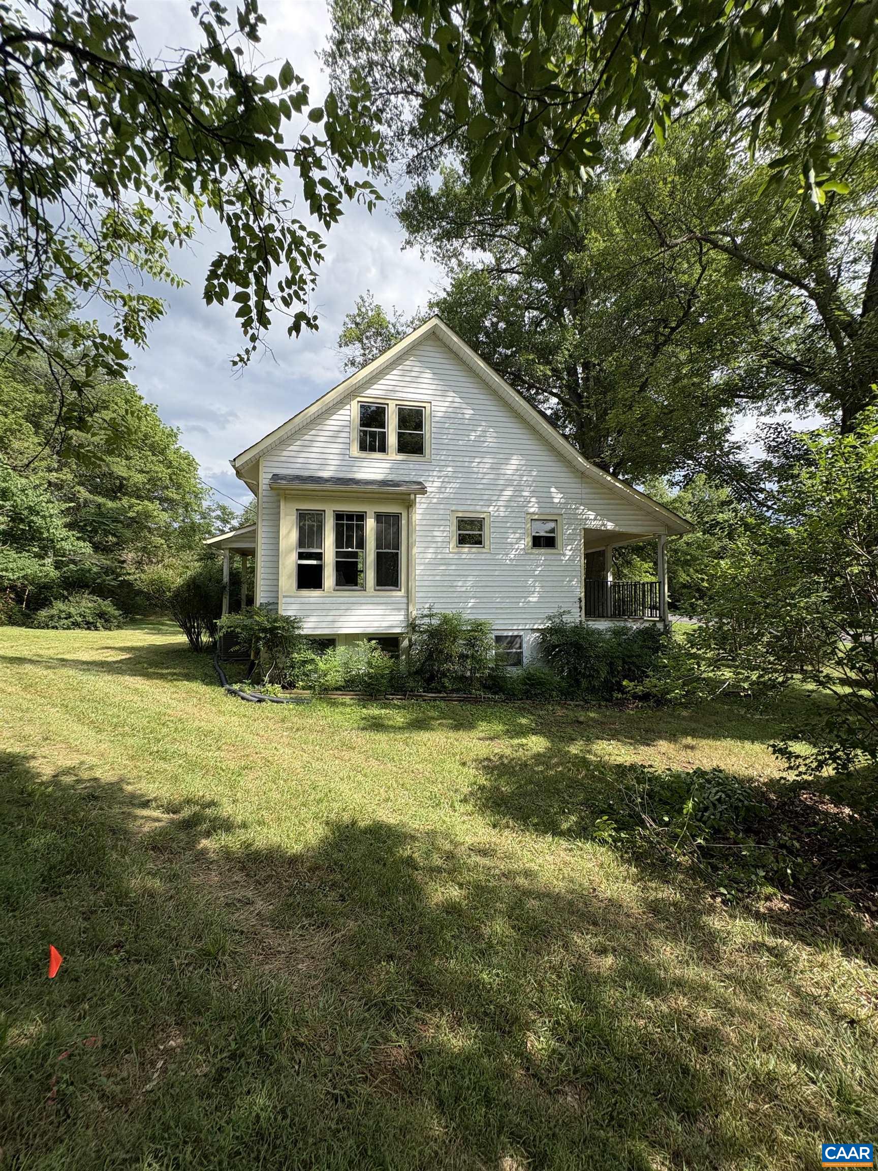 1654 River Road Faber, VA 22938 - Photo 5 of 41