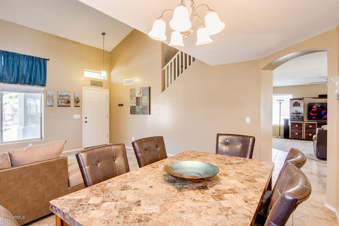 9837 West Heber Road Tolleson, AZ 85353 - Photo 8 of 42 Dining to Entry