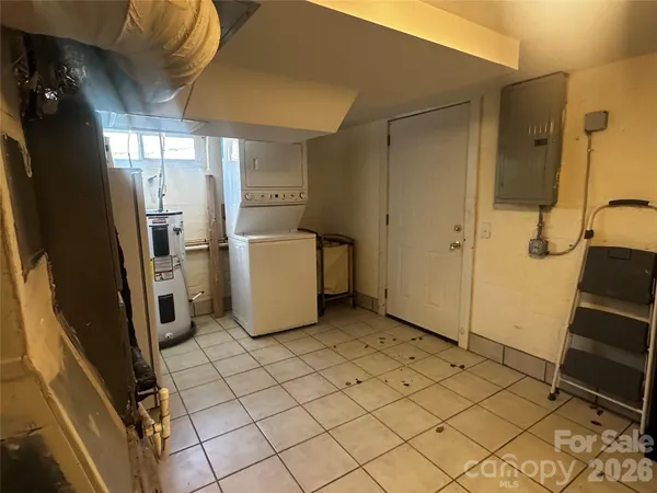 $149,999 | 7 Poplar Drive, Spruce Pine, NC 28777