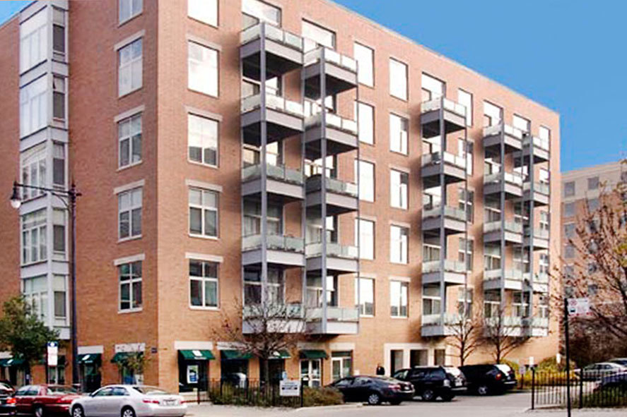 939 West Madison Street, Unit 510 Chicago, IL 60607 - Photo 1 of 13 a front view of a building