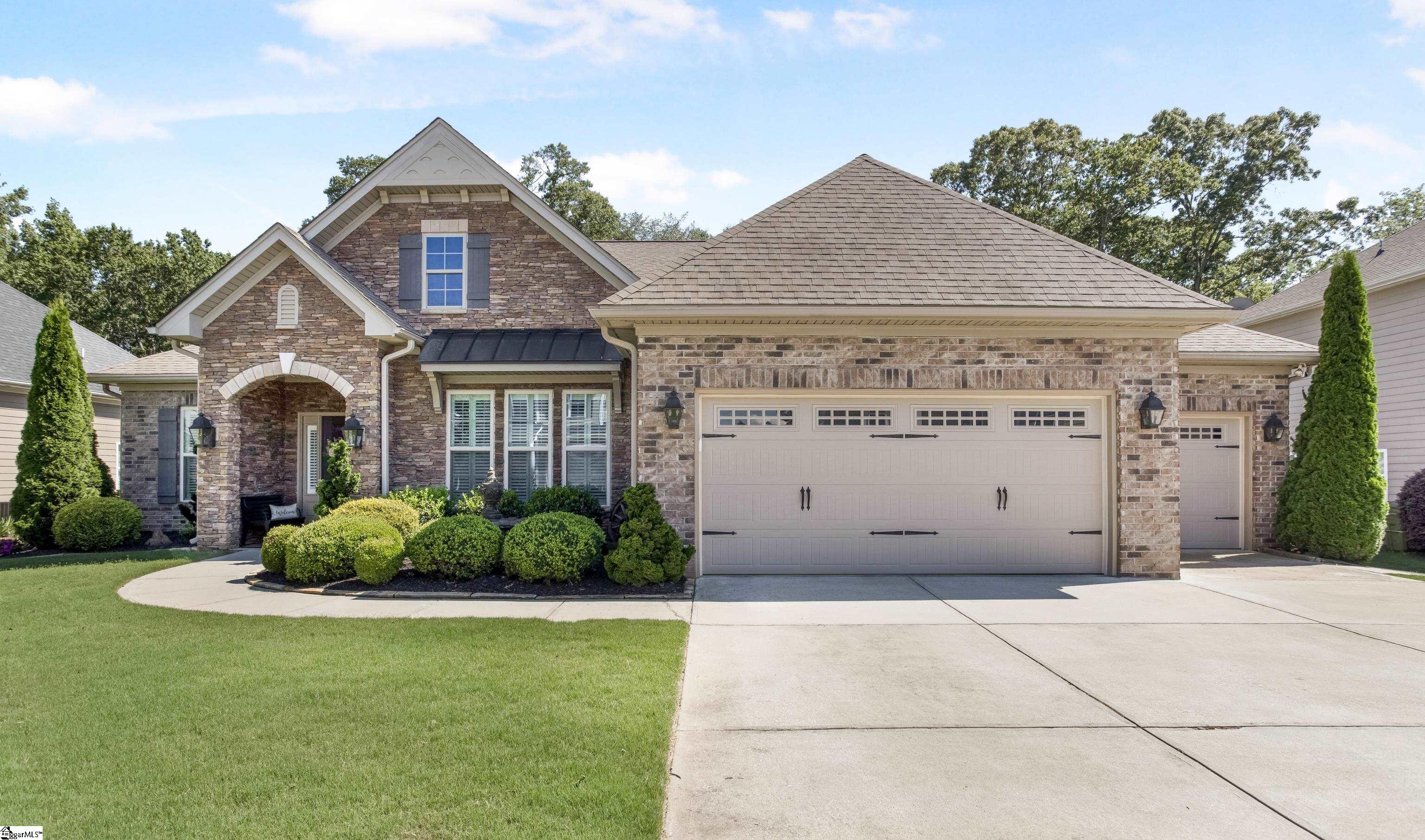 109 Belgian Blue Way Fountain Inn, SC 29644 - Photo 2 of 31 Gallery Image 2