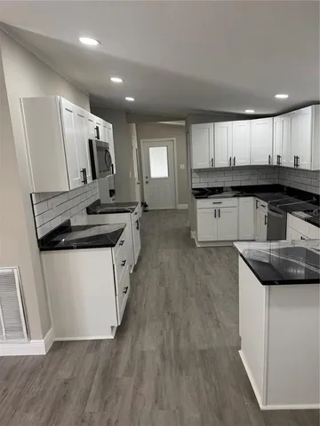 $2,600 | 8631 Miller Drive, Riverview, FL 33569