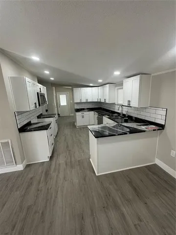 $2,600 | 8631 Miller Drive, Riverview, FL 33569