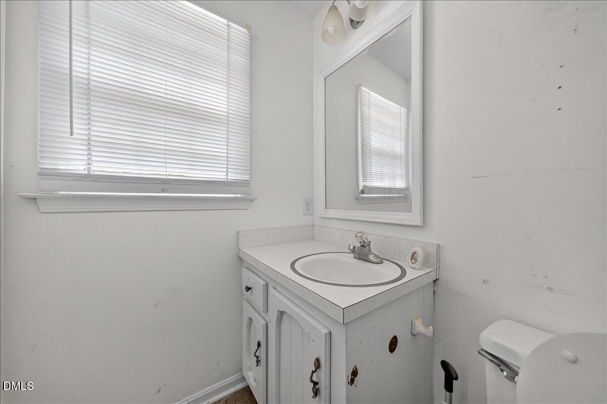 4728 Forestville Road Raleigh, NC 27616 - Photo 29 of 46 43-ZRL09024
