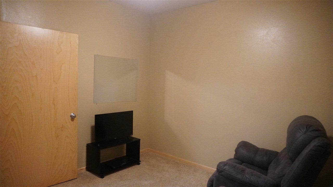 1092 Walnut Avenue, Unit 210 Riverside, IA 52327 - Photo 12 of 20 Gallery Image 12