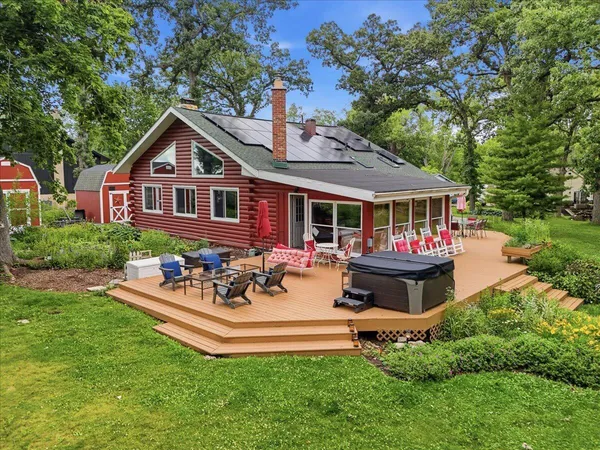 $1,299,000 | 11186 270th Avenue, Salem Lakes, WI 53179