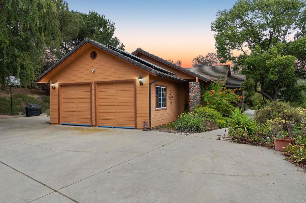 19079 Paradise Mountain Road Valley Center, CA 92082 - Photo 43 of 58