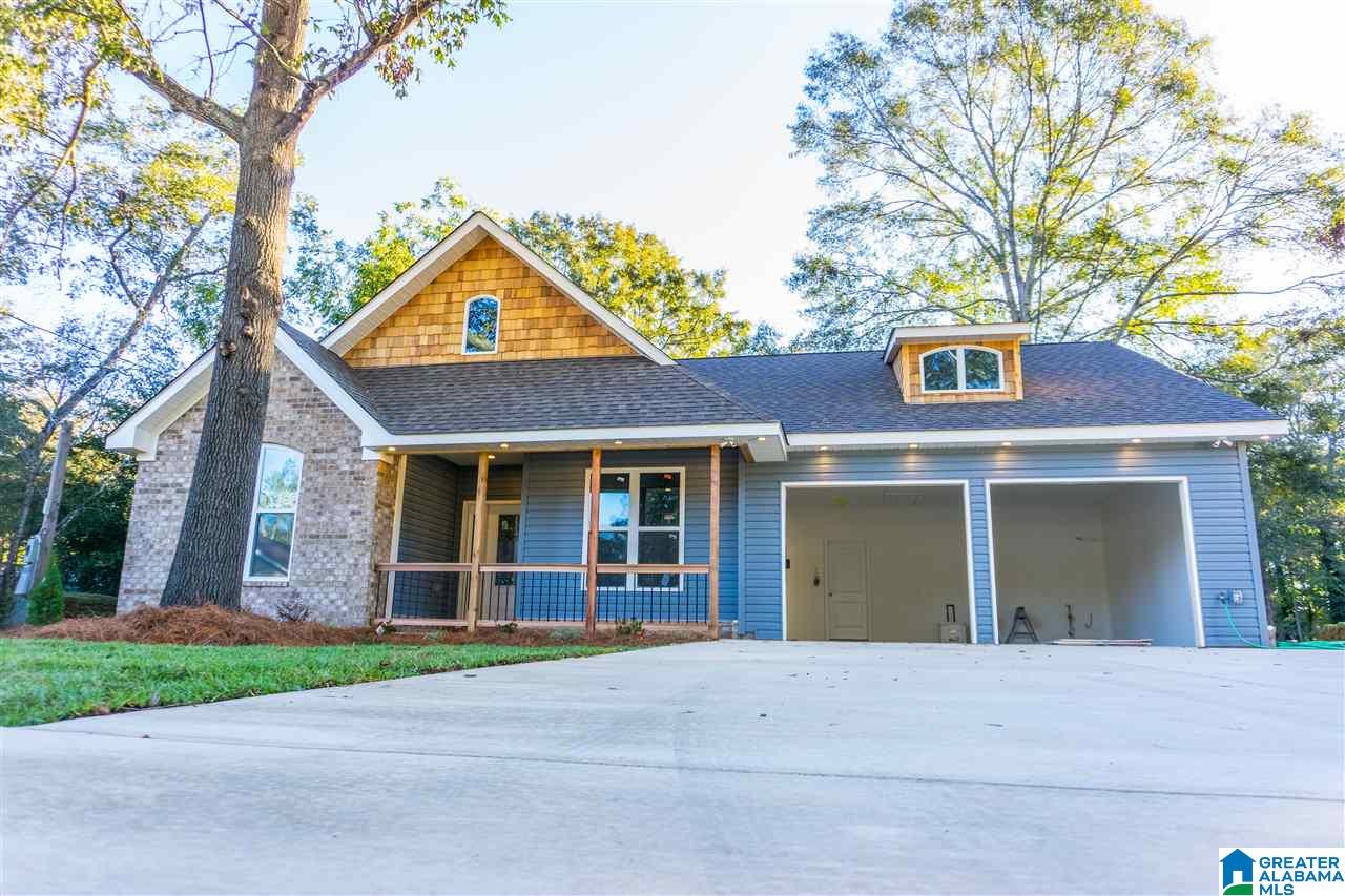 504 9th Street Clanton, AL 35045 - Photo 2 of 33