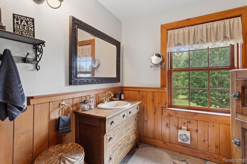 5114 North Oak Road Davison, MI 48423 - Photo 29 of 57