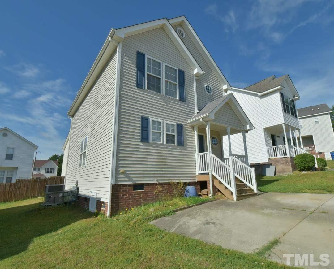 4408 Windsock Lane Raleigh, NC 27616 - Photo 3 of 22